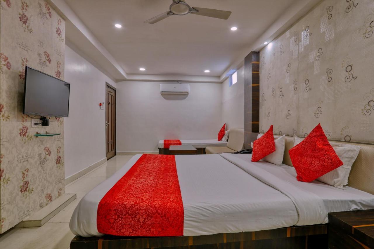 Hotel Galaxy Индаур Экстерьер фото