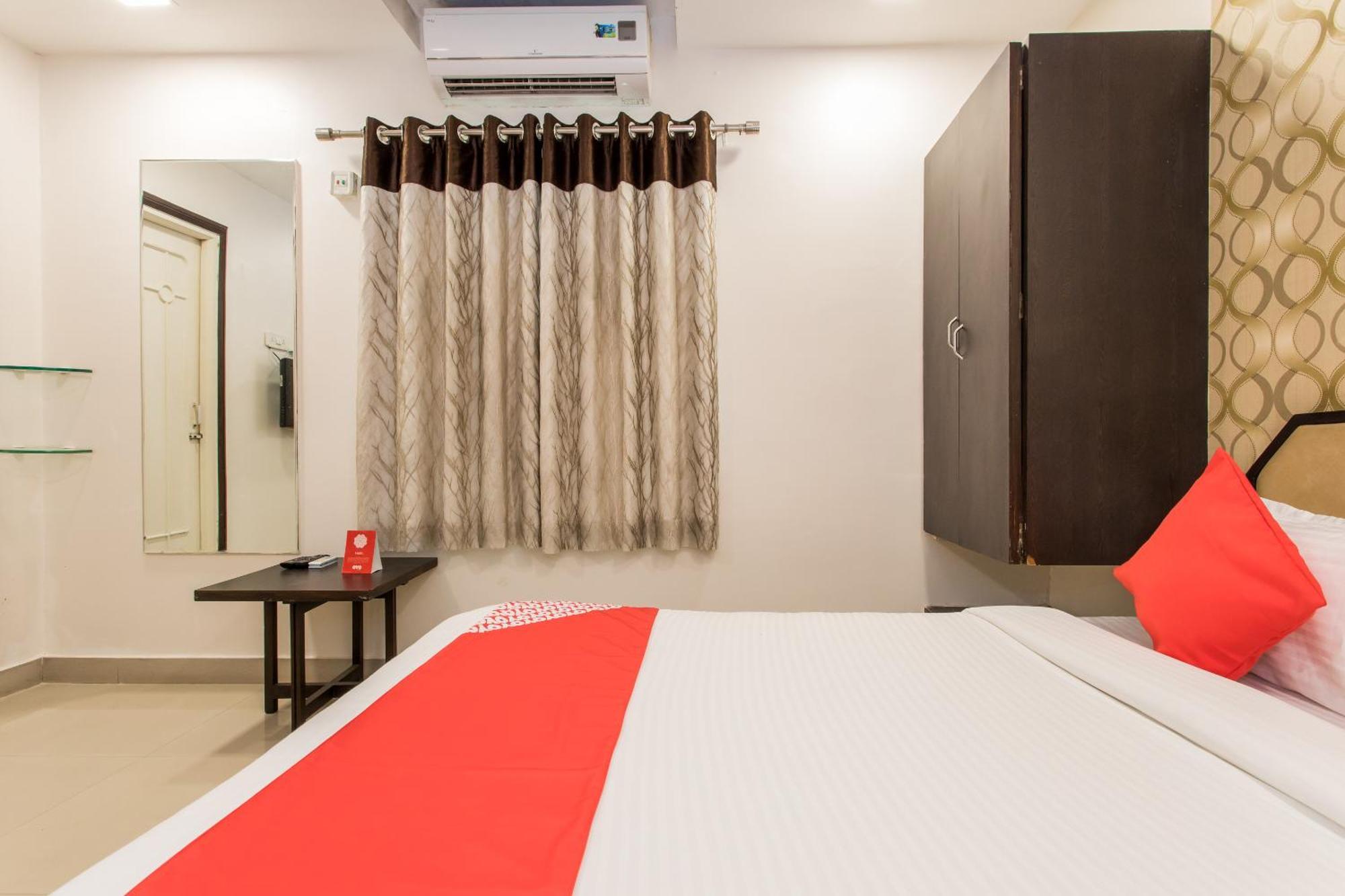 Hotel Galaxy Индаур Экстерьер фото
